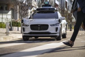 California Commission Approves Waymo Robotaxi Expansion