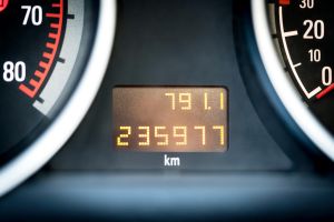 Wisconsin Auto Shop Owners Charged in 4.5 Million-Mile Odometer Fraud Scheme