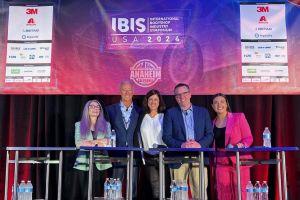 IBIS-USA-2024-Anaheim-CA-technician-shortage-panel-discussion