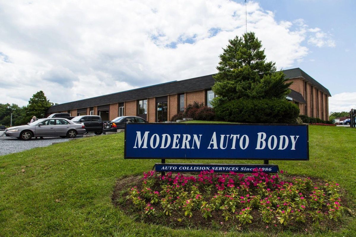 Modern-Auto-Body-Crash-Champions-Frederick-MD