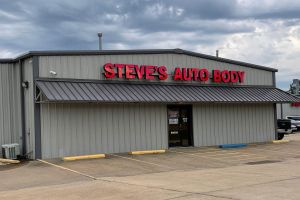 Steves-Auto-Body-Joe-Hudson's-Collision-Centers