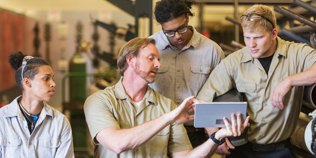 Four Ways to Engage, Retain Apprentices in Your Auto Body Shop