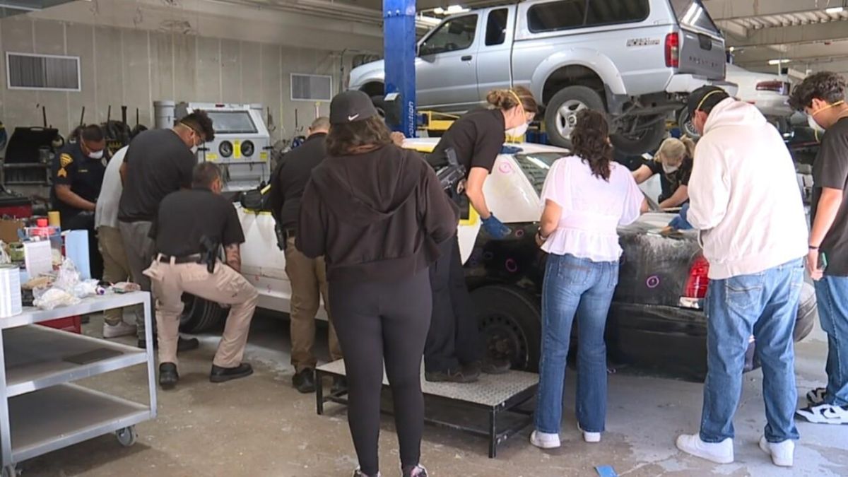 Sunnyside-High-School-Tucson-Police-lowrider-restoration