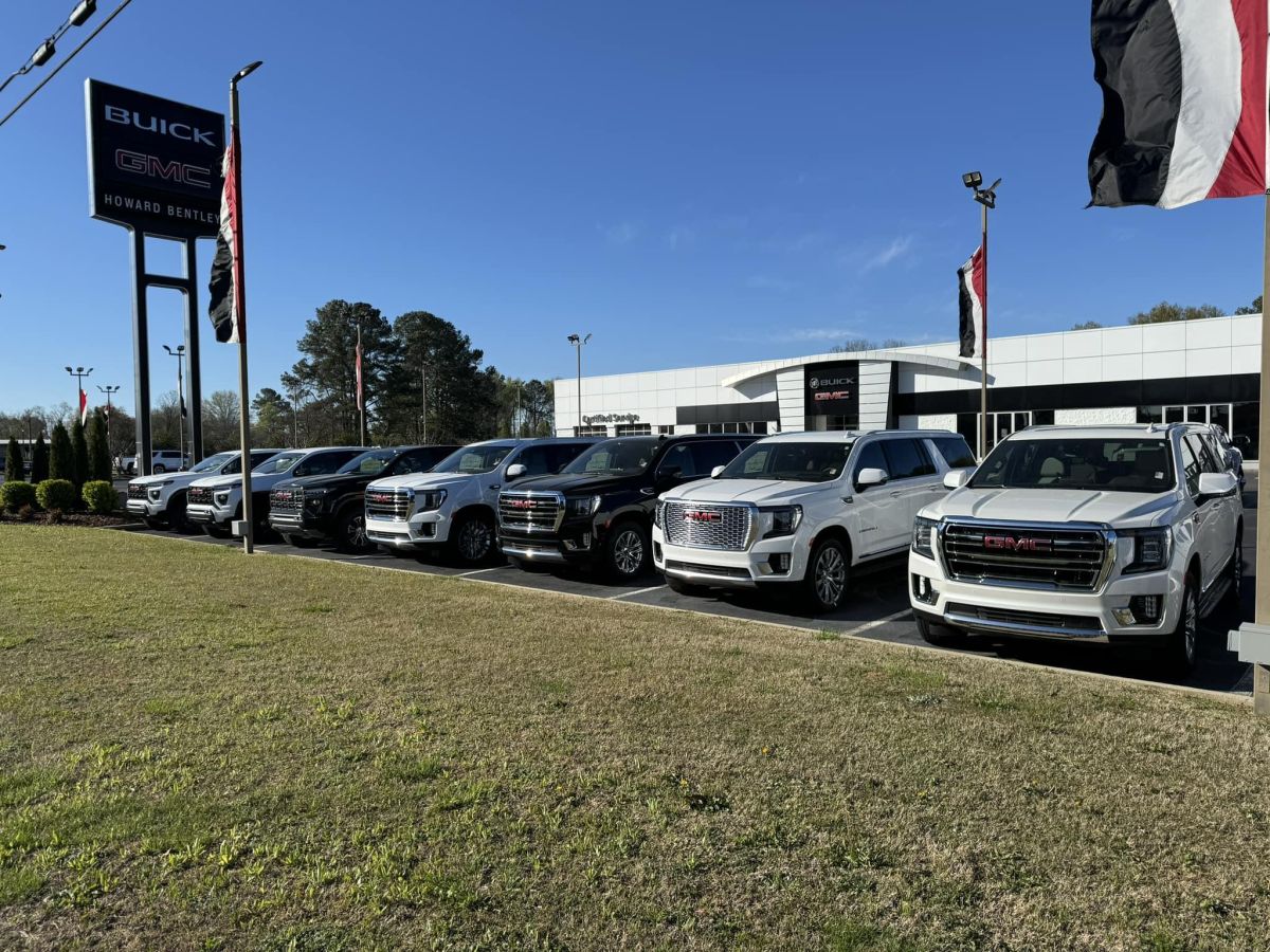 Howard-Bentley-GMC-AL-GM-Dealer-of-the-Year-2023