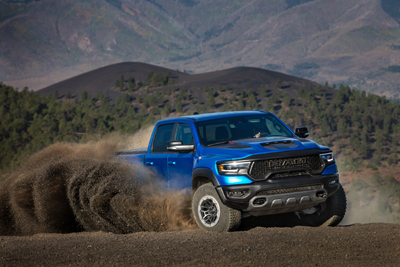 Ram-1500-2500-3500-backup-camera-recall