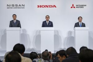 Honda, Nissan Confirm Merger Discussions