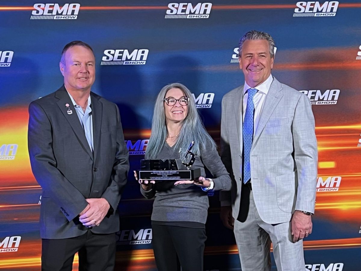 I-CAR-Revv-ADAS-SEMA-New-Product-Awards