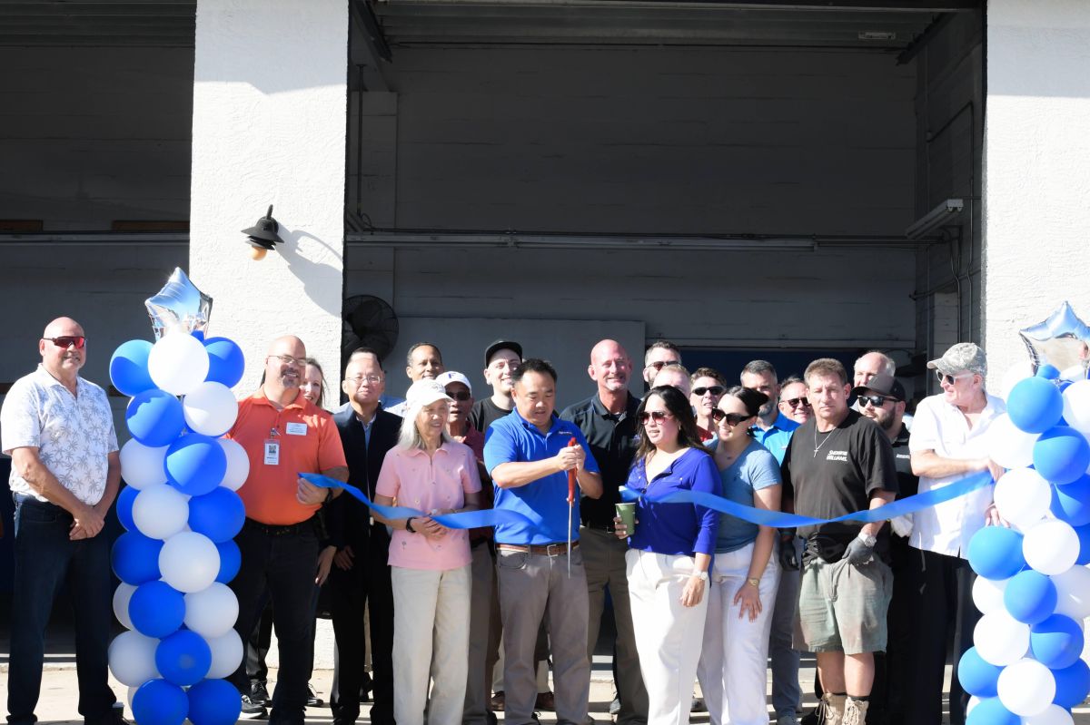 Maaco-Daytona-Beach-FL-ribbon-cutting