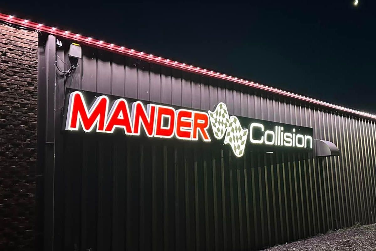 Mander-Collision-and-Glass-CollisionRight-Wisconsin