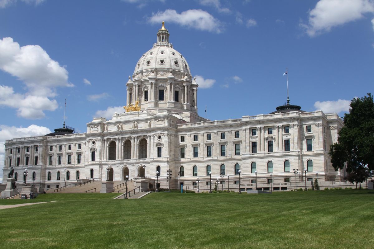 Minnesota-bills-vehicle-repair