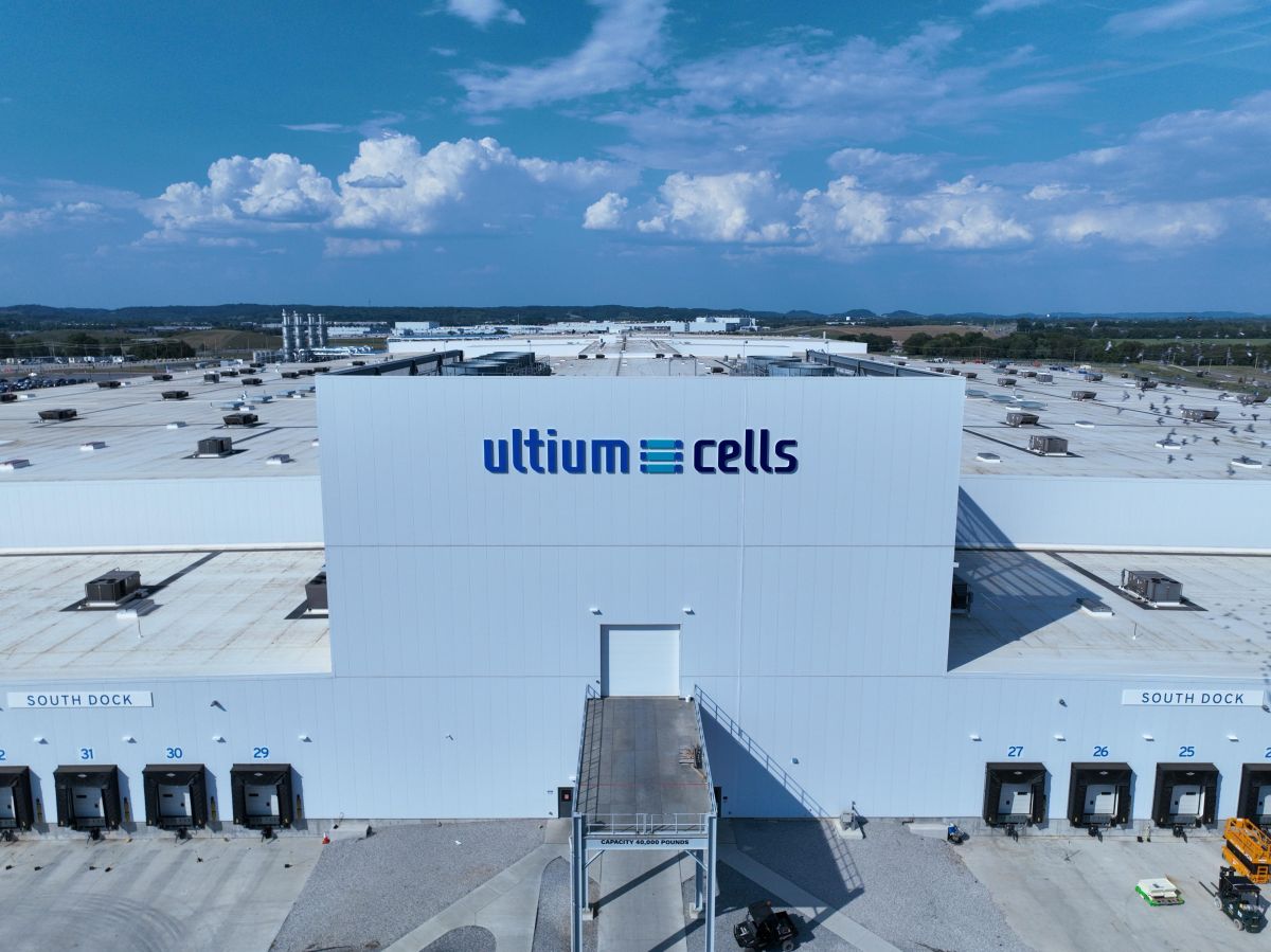 Ultium-Cells-Spring-Hill-TN-UAW-contract