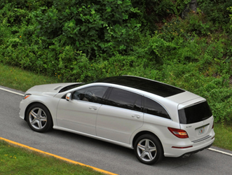 Mercedes-Benz-exploding-sunroof-class-action-lawsuit