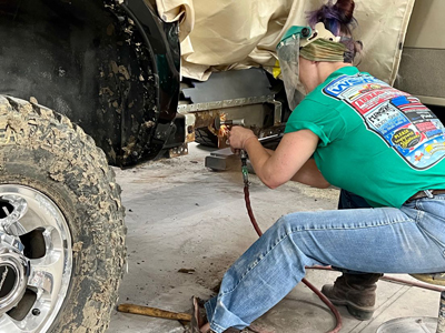 technician-welding-truck