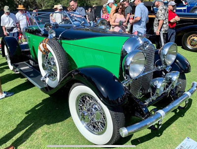 green-classic-car-at-show