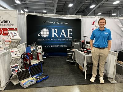 Robert Gruskos at the RAE booth.